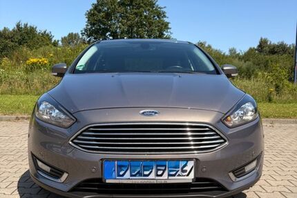 Ford Focus 205.000 km 6.300 &euro; Wittmund 26409