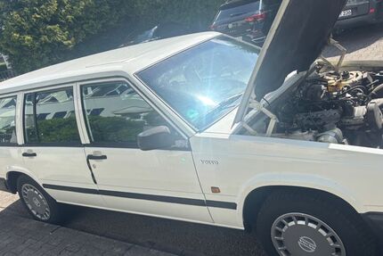 Volvo 740 370.000 km 2.400 &euro; Bietigheim 76467