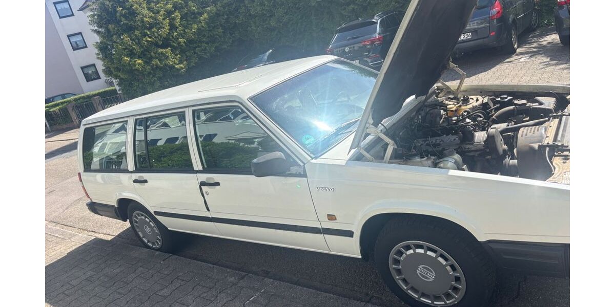 Volvo 740 370.000 km 2.400 &euro; Bietigheim 76467