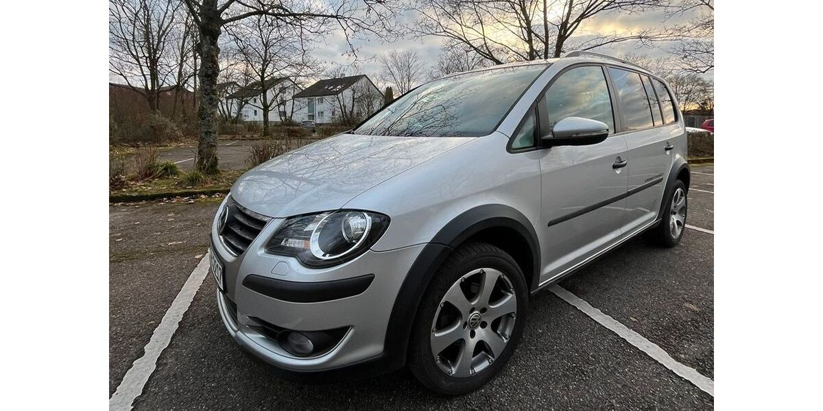 VW Touran 163.000 km 7.490 &euro; Weissach im Tal 71554