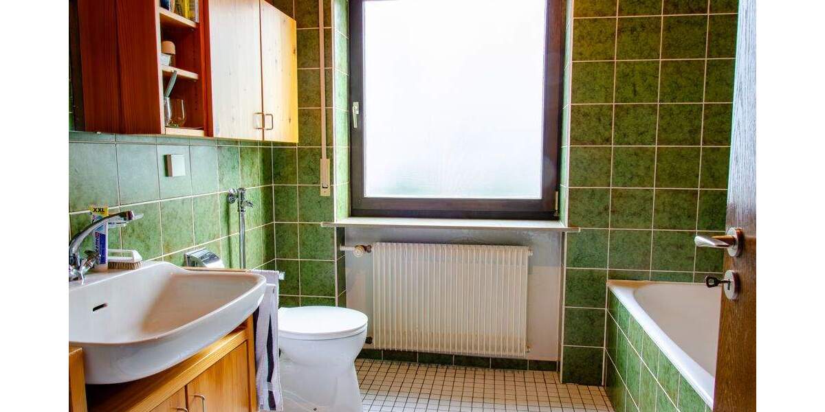Einfamilienhaus Schnaittenbach - 5 Zimmer, 153 m&sup2;, 360.000&euro; | Angebot:25664084