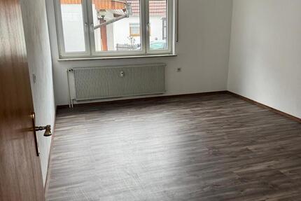 Wohnung Jettingen-Scheppach Scheppach - 3 Zimmer, 125 m&sup2;, 1.300&euro; | Angebot:25105981