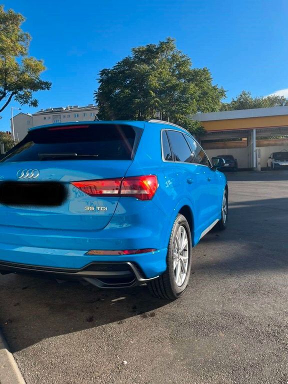 Q3