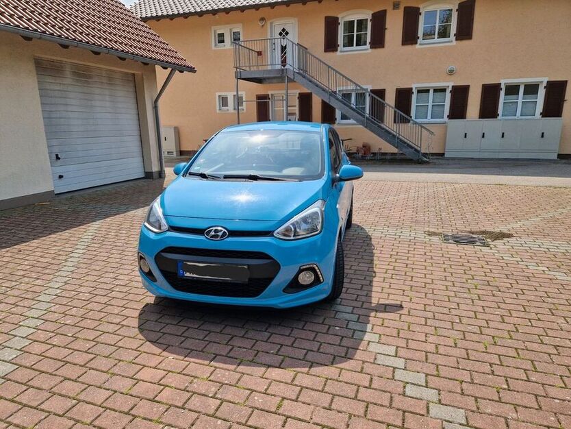 i10