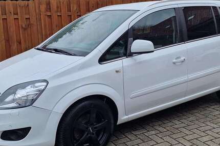 Opel Zafira 148.242 km 5.500 &euro; Oldenburg 26129