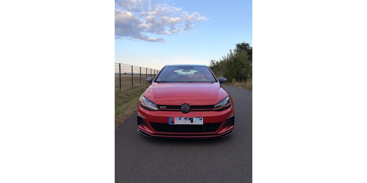 VW Golf 88.000 km 25.500 &euro; Allendorf Eder 35108