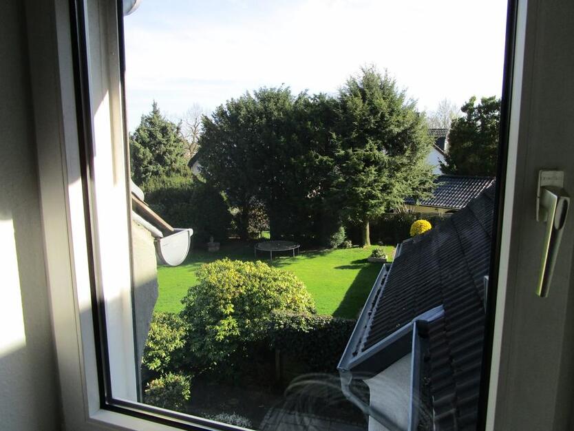 Schöne Oase Mülheim Heimaterde zimmer