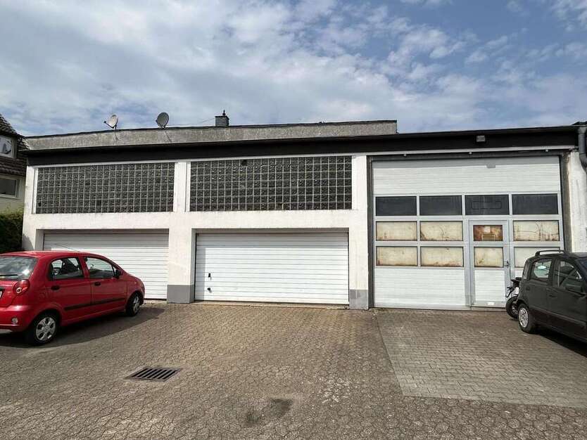 Halle in Velbert-Neviges 1.000 € 190 m²