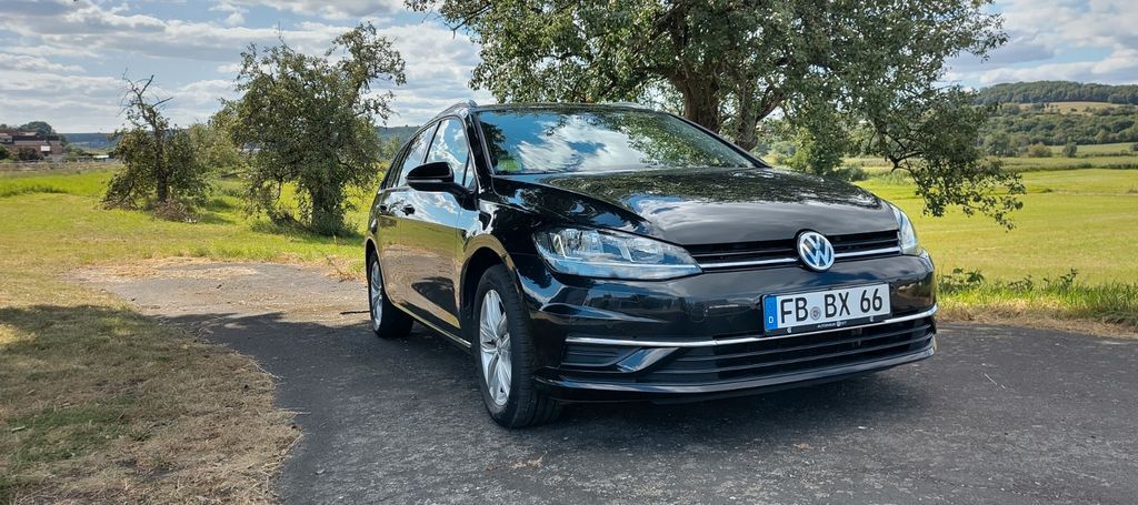 VW Golf 99.999 km 14.700 € Ortenberg/ Selters 63683