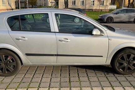 Opel Astra 131.000 km 3.500 &euro; Leipzig 04329