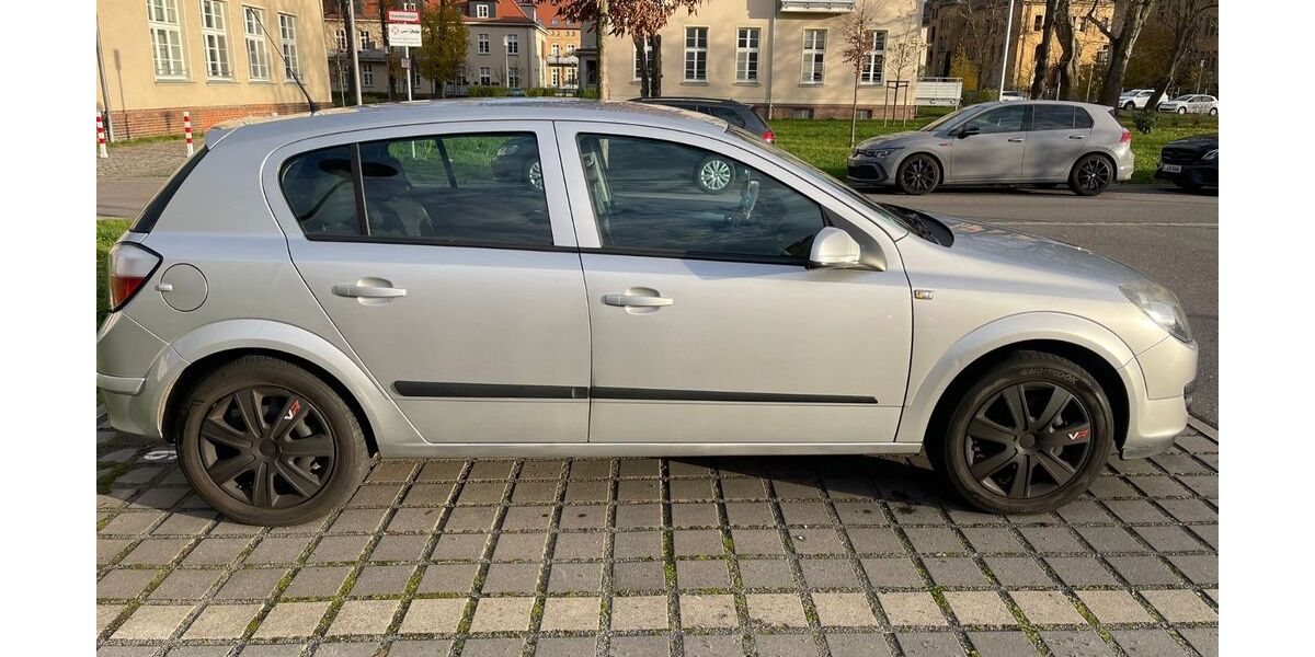 Opel Astra 131.000 km 3.500 &euro; Leipzig 04329