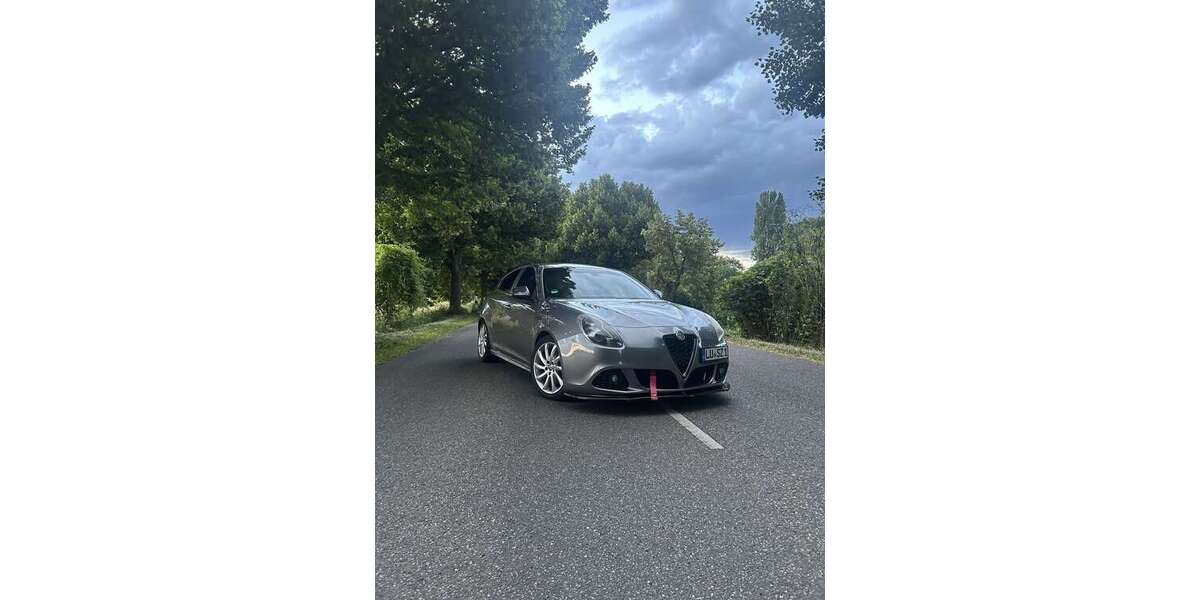 Alfa Romeo Giulietta 120.000 km 10.900 &euro; Ludwigshafen am Rhein, Stadt 67065