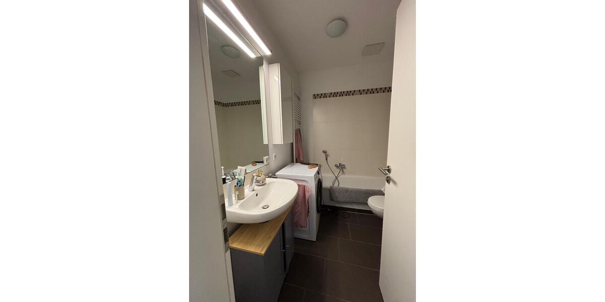 Etagenwohnung Potsdam Südliche Innenstadt - 3 Zimmer, 75 m&sup2;, 1.350&euro; | Angebot:26313927