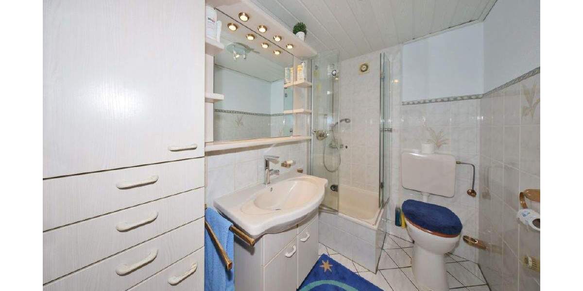 Reihenendhaus Varel Langendamm - 6 Zimmer, 105 m&sup2;, 180.000&euro; | Angebot:25686750