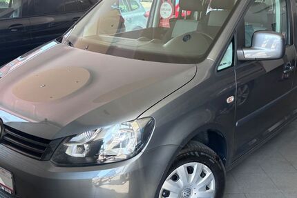VW Caddy 105.000 km 9.490 &euro; Laatzen 30880