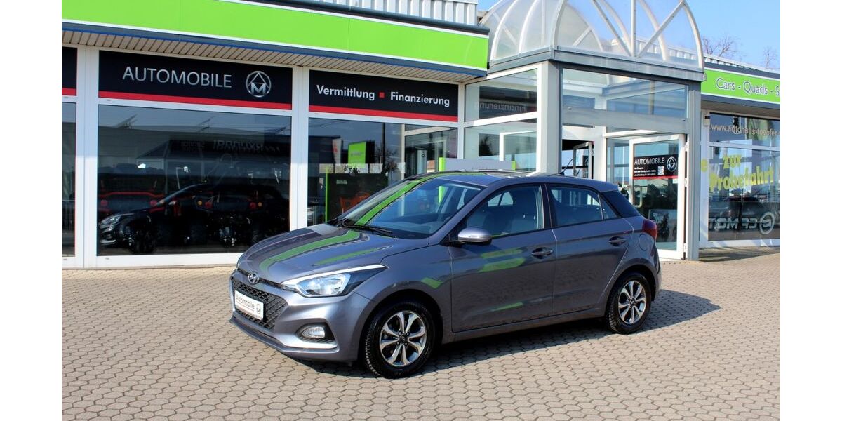 Hyundai i20 14.686 km 12.400 &euro; Werther 99735