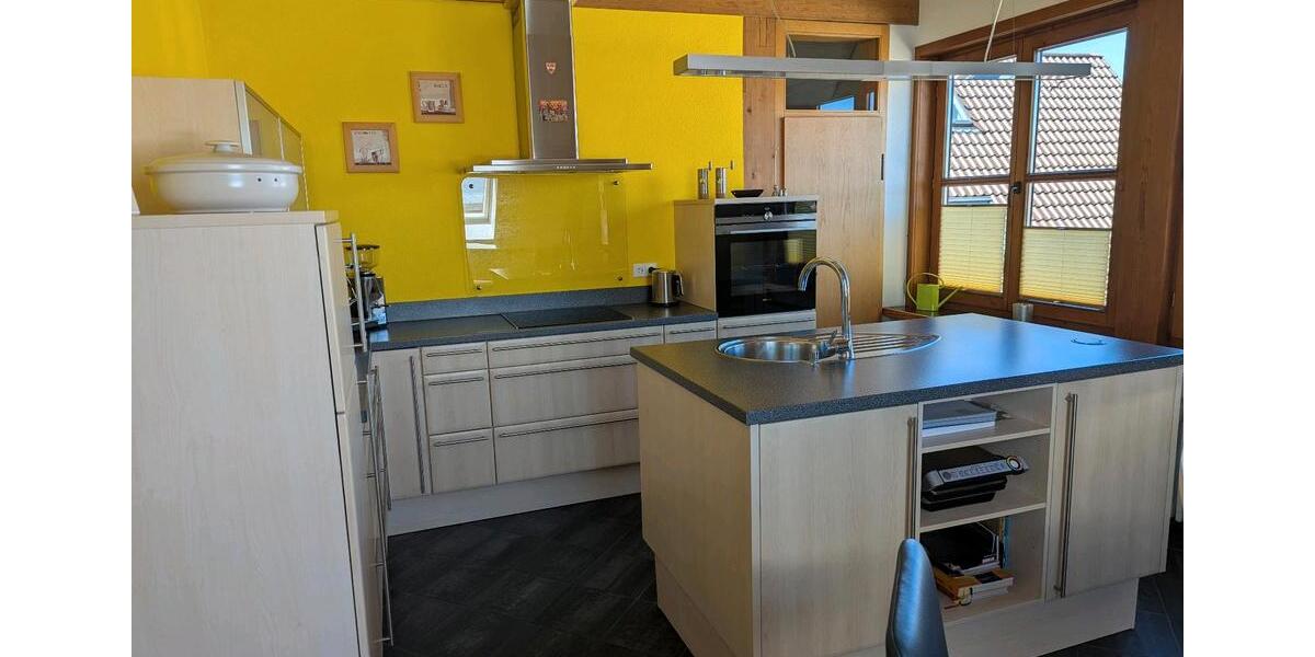Dachgeschoßwohnung Jettingen - 3 Zimmer, 120 m&sup2;, 389.000&euro; | Angebot:24300540