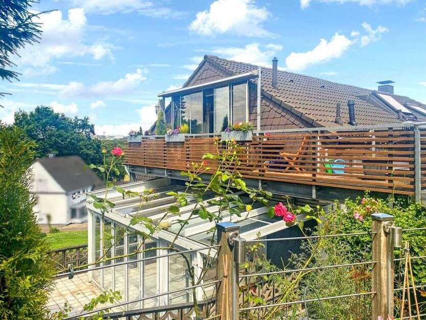Haus zum Kaufen in Witten 476.000 € 251 m²