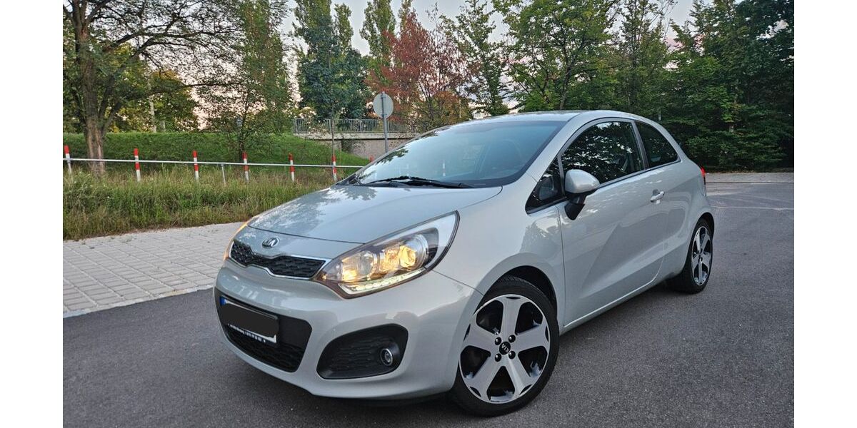 Kia Rio 167.000 km 5.600 &euro; Nürnberg 90475