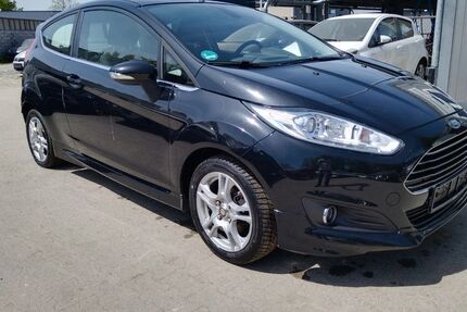 Ford Fiesta 164.000 km 2.990 &euro; Diepoldshofen 88299