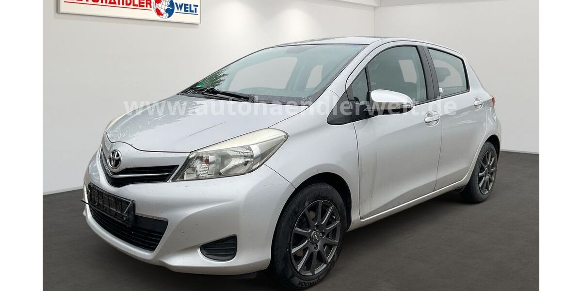 Toyota Yaris 131.713 km 4.199 &euro; Brehna 06796
