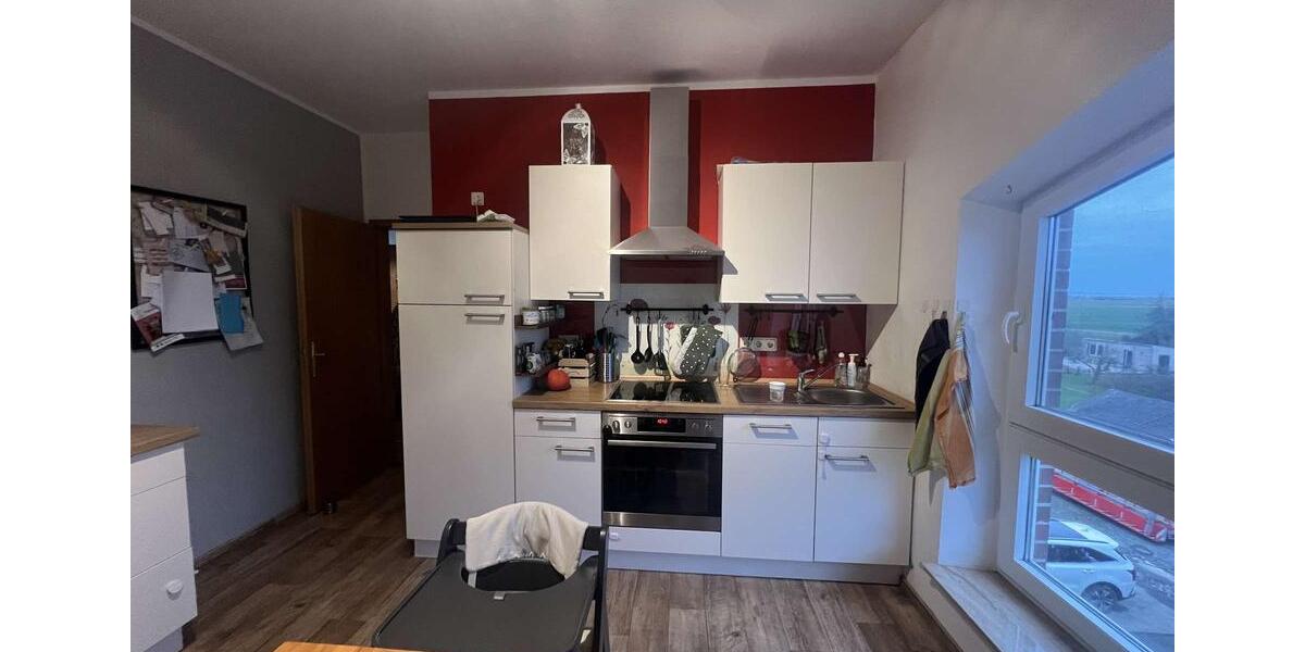 Etagenwohnung Nordenham - 5 Zimmer, 107 m&sup2;, 820&euro; | Angebot:25542233