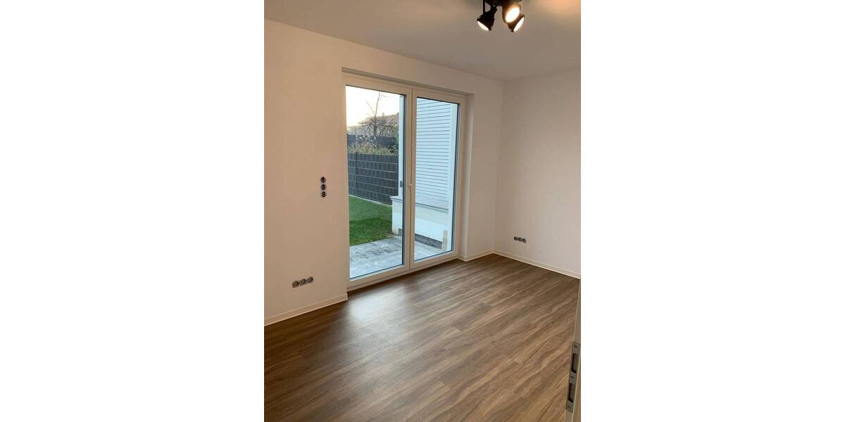 Mehrfamilienhaus, Wohnhaus Radebeul - 1 Zimmer, 220 m&sup2;, 3.520&euro; | Angebot:22047991