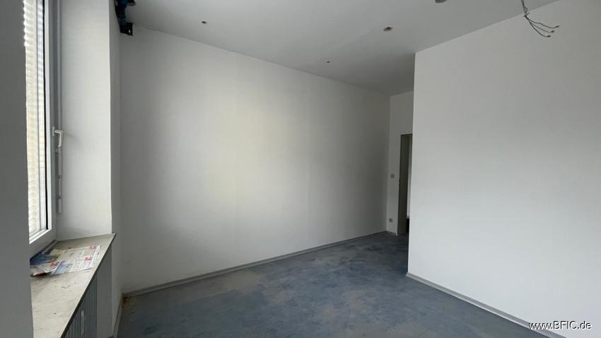Büroetage in Toplage FFB – wird renoviert zimmer