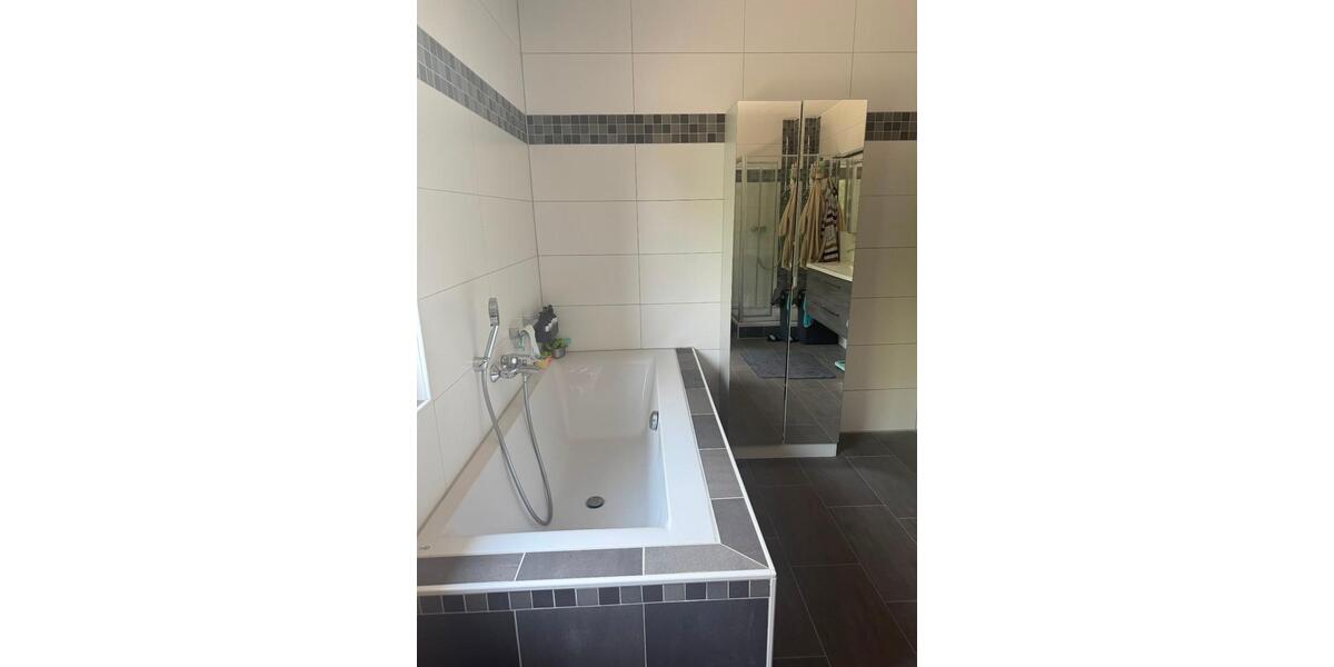 Bungalow Hettstadt - 3 Zimmer, 122 m&sup2;, 575.000&euro; | Angebot:27112117