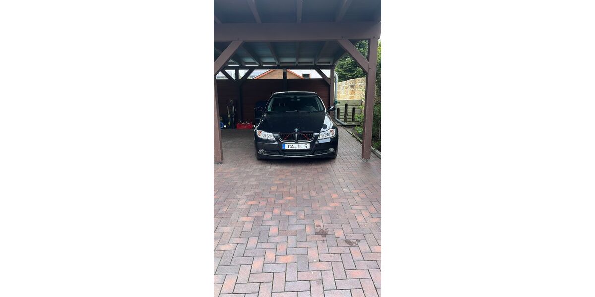 BMW 318 138.000 km 8.000 &euro; Ruhland 01945