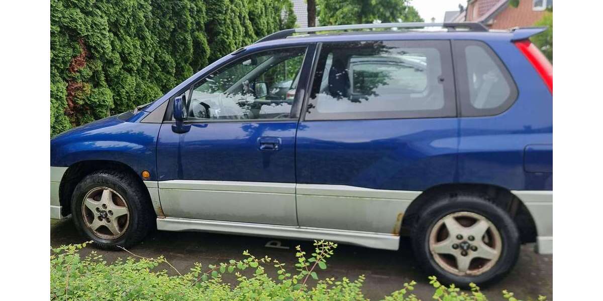 Mitsubishi Space Runner 174.000 km 1.200 &euro; Beelen 48361