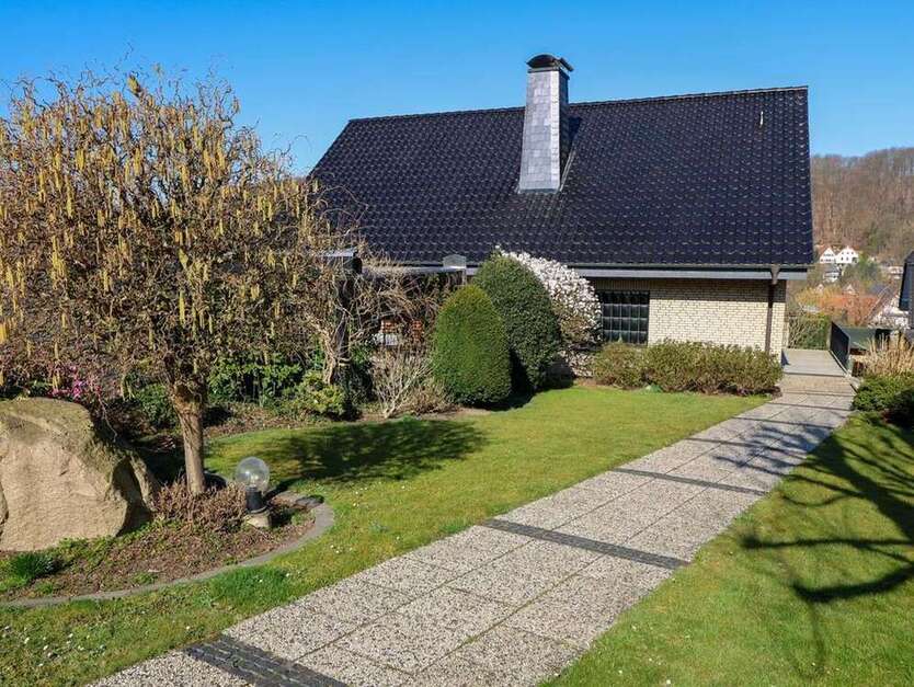 Haus zum Kaufen in Vlotho 395.000 € 230 m²