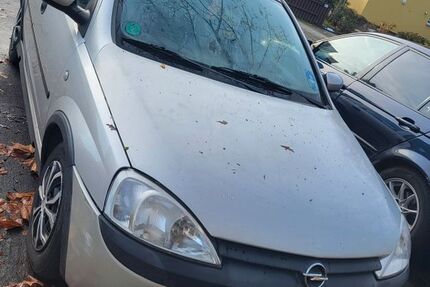 Opel Corsa 187.000 km 1.250 &euro; Wiesbaden 65205