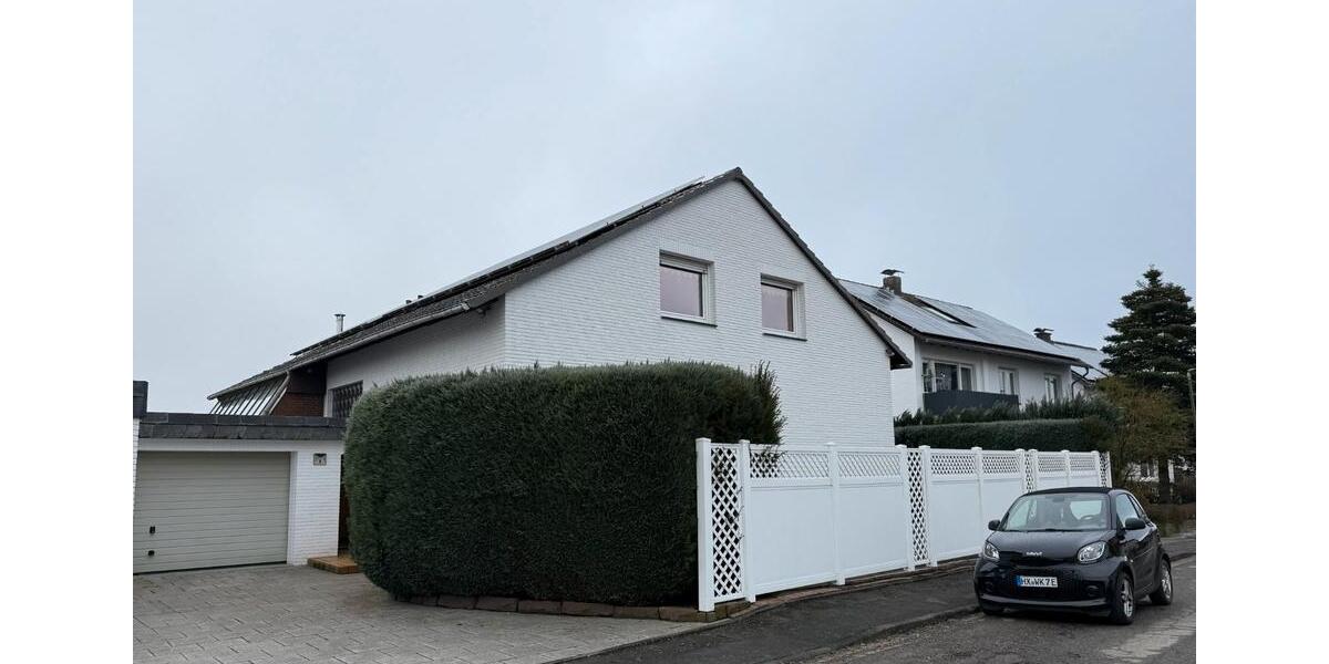 Einfamilienhaus Beverungen - 13 Zimmer, 258 m&sup2;, 235.000&euro; | Angebot:26226576