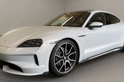 Porsche Taycan 17.099 km 86.500 &euro; Köln 50823