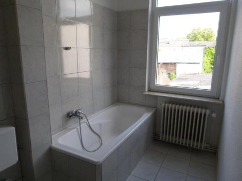 Altbauwohnung stadtnah 3,5 Zimmer zimmer