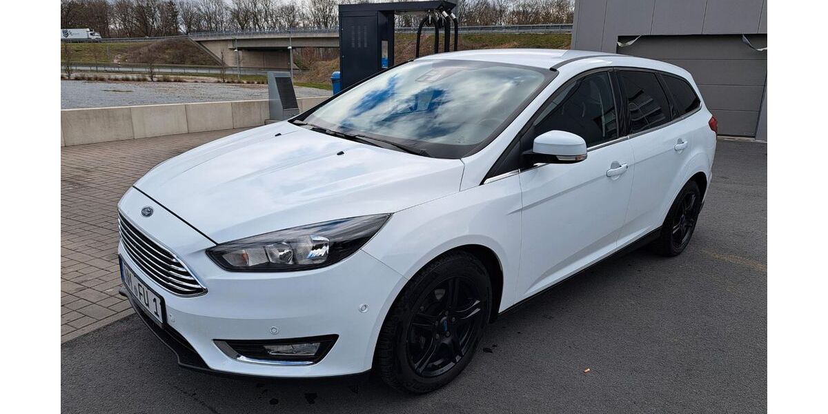 Ford Focus 77.000 km 8.900 &euro; Neumarkt 93218