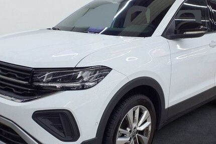 VW T-Cross 11.620 km 25.990 € Schüttorf 48465