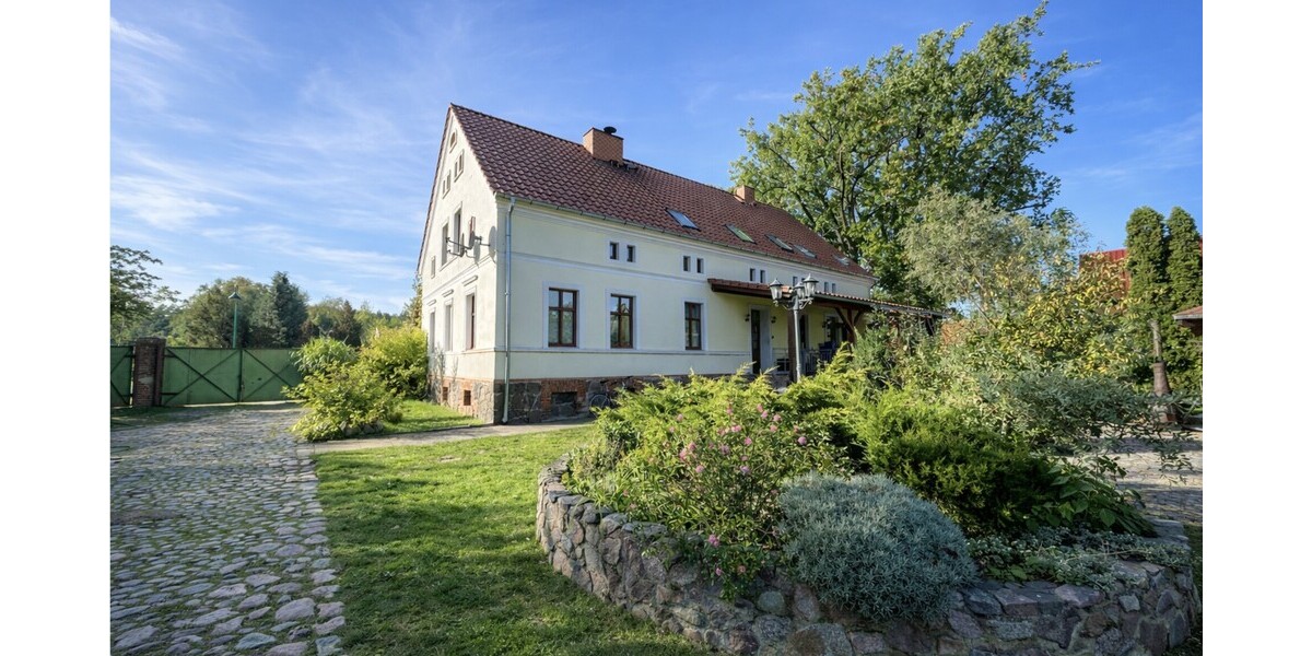 saniertes MFH in Lindow – 5 WE Neuvermietung möglich & Scheune – Kapitalanlage oder Selbstnutzung ! - Mehrfamilienhaus, Wohnhaus Lindow (Mark) / Klosterheide Klosterheide | Angebot:25642910