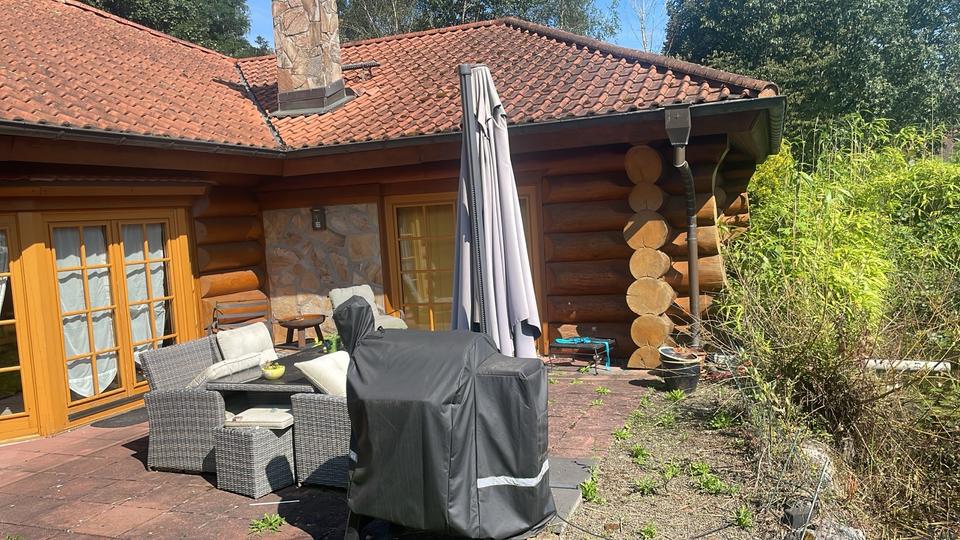 Villa Bruchmühlbach-Miesau Miesau - 6 Zimmer, 270 m&sup2;, 2.250&euro; | Angebot:26397687