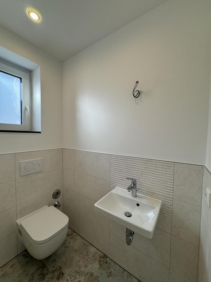 Offenbach Bieber Neubau RHM 5xZimmer 3xBäder+Gäste WC