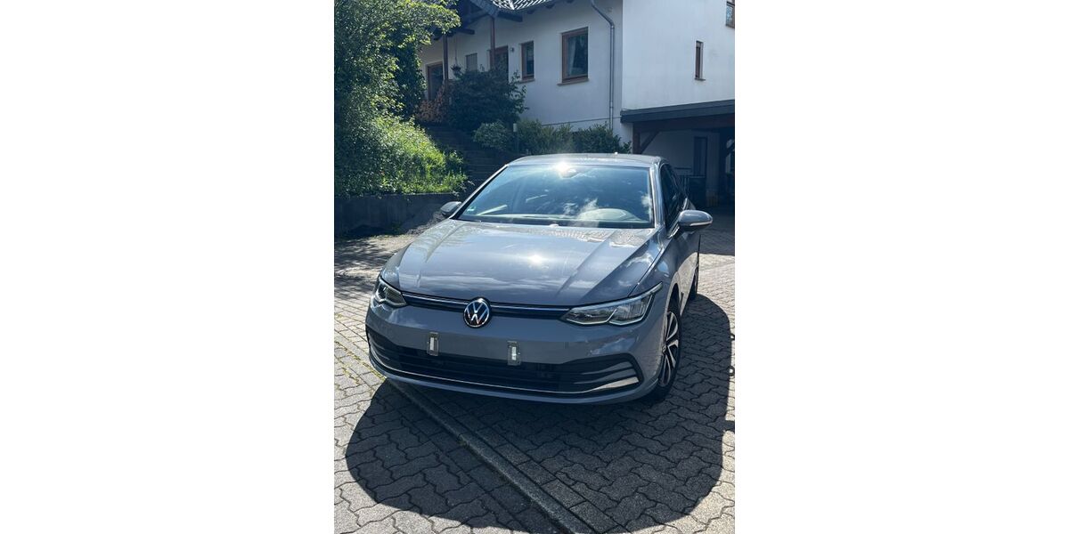 VW Golf 62.000 km 20.490 &euro; Koblenz 56072