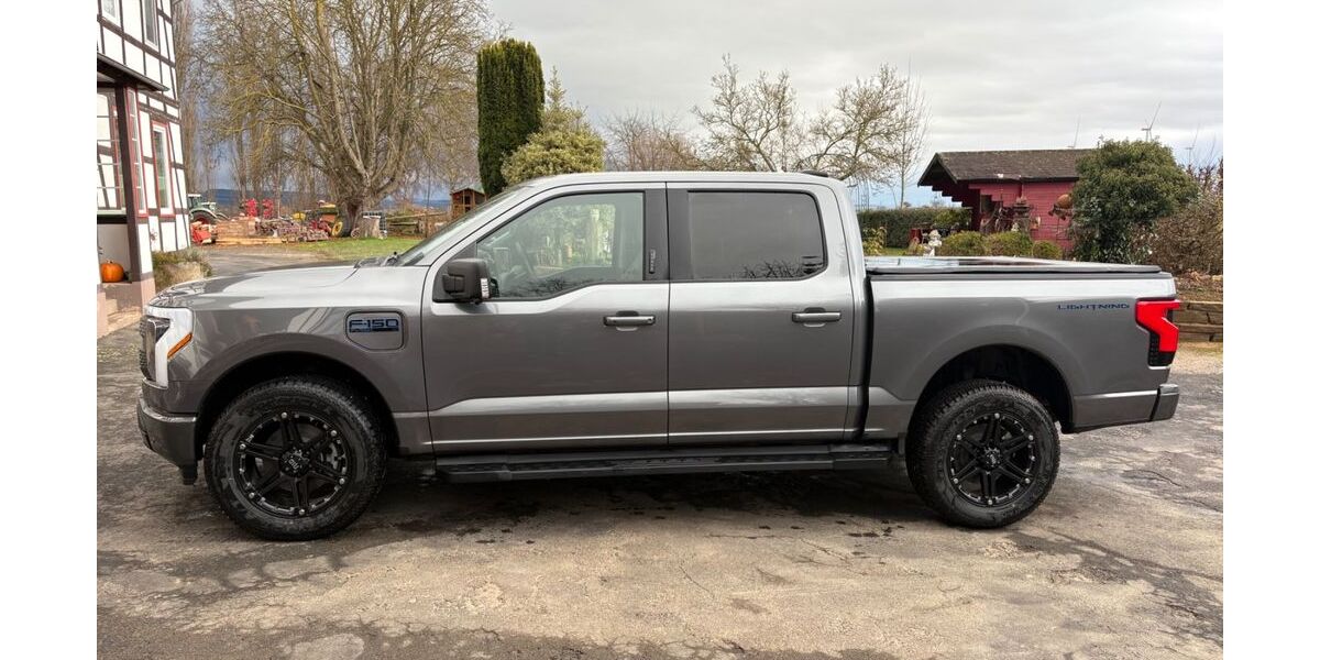 Ford F 150 12.200 km 83.000 &euro; Einbeck 37574