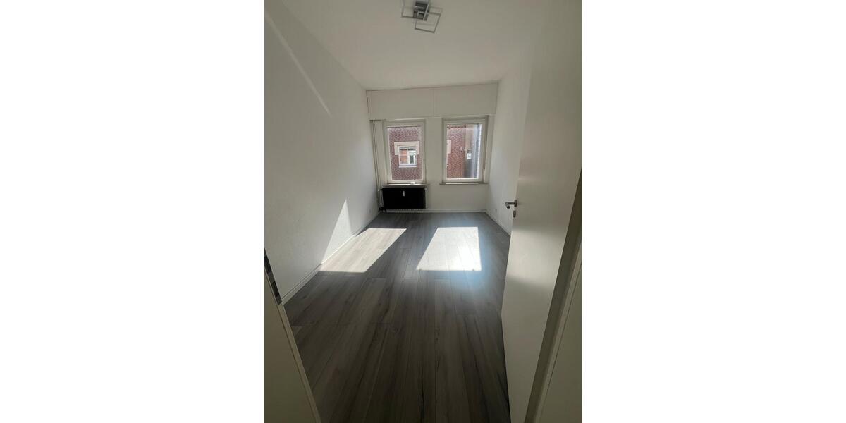 Etagenwohnung Emsdetten - 5 Zimmer, 120 m&sup2;, 1.000&euro; | Angebot:26044702