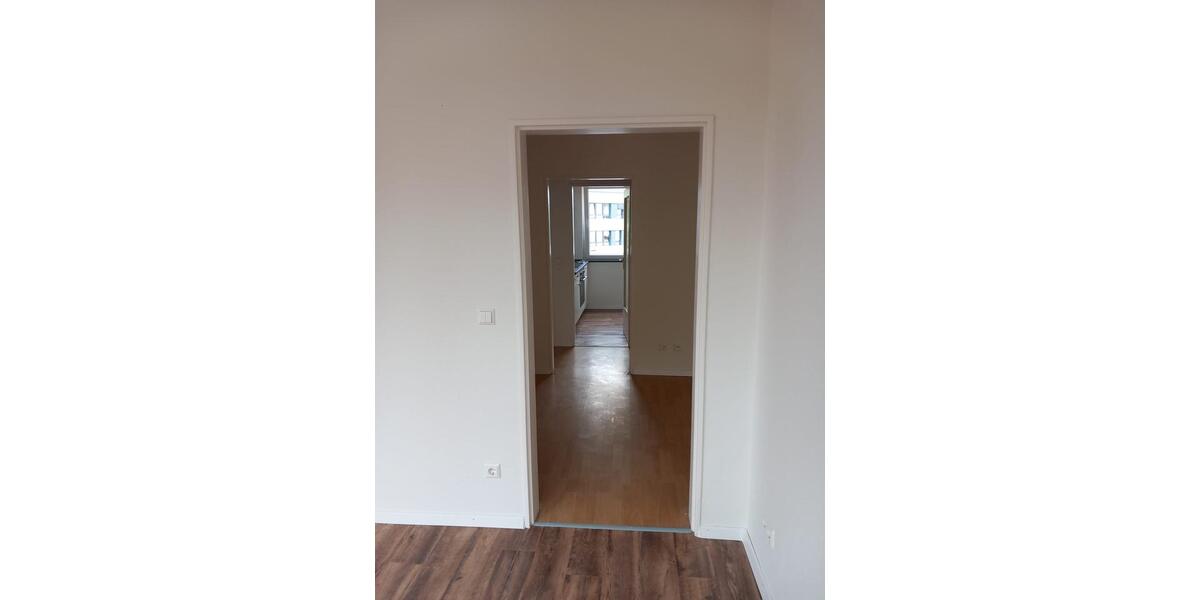 Reihenhaus Wolfsburg - 7 Zimmer, 175 m&sup2;, 250.000&euro; | Angebot:25279560
