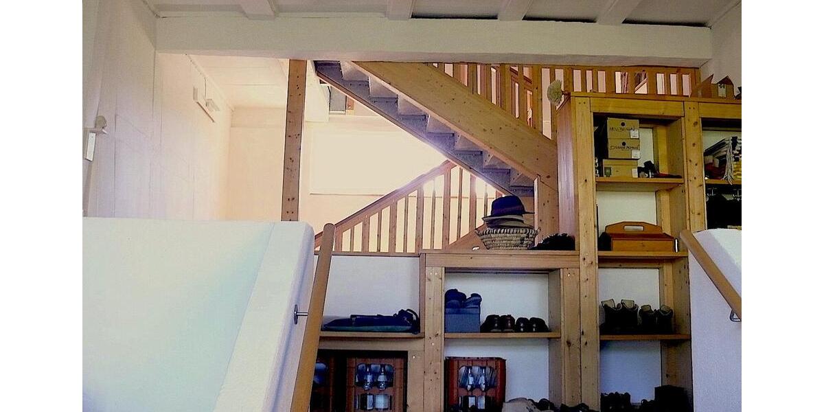 Einfamilienhaus Bad Wildungen - 7 Zimmer, 400 m&sup2;, 980.000&euro; | Angebot:21624522