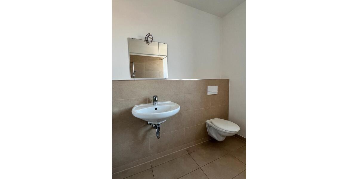 Etagenwohnung Simbach - 2 Zimmer, 63 m&sup2;, 550&euro; | Angebot:26480050