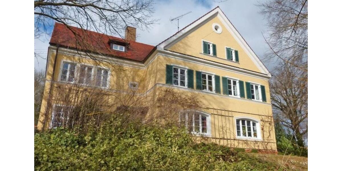 Villa Röfingen - 10 Zimmer, 336 m&sup2;, 998.000&euro; | Angebot:27072238