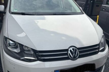 VW Sharan