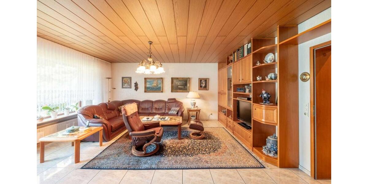 Mehrfamilienhaus, Wohnhaus Mannheim Rheinau - 8 Zimmer, 263 m&sup2;, 619.000&euro; | Angebot:26057572